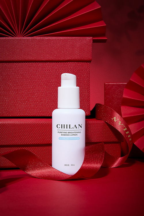 護(hù)膚品化妝品紅色場景禮盒年貨節(jié)丨產(chǎn)品后期修圖